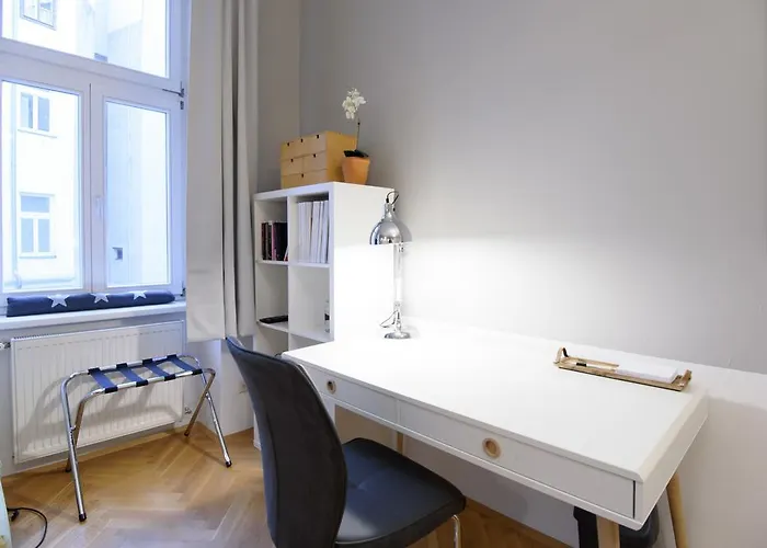 Midtown Apartment